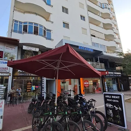 Illyria Apartament *